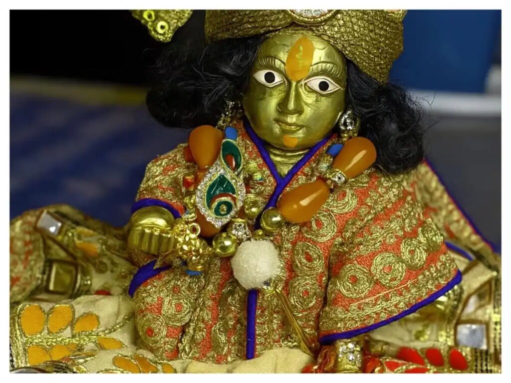 Nautapa 2026: Serve Laddu Gopal like this in Nautapa, keep Kanha ji cool and comfortable in summer.