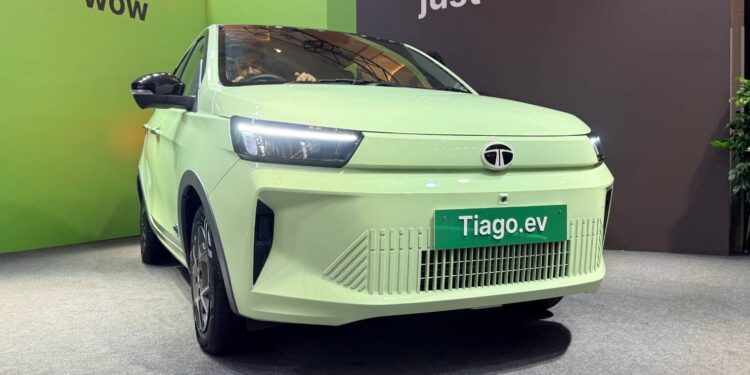 Tata Tiago EV (2)