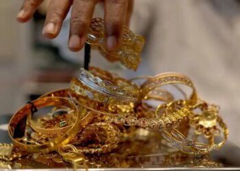 Panic in the gold market due to PM Modi's statement! Gold falls to ₹1.50 lakh; Silver also becomes cheaper by ₹ 300, know carat wise rate