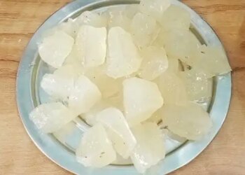 Petha murabba will save you from heat stroke in summer, will keep the body cool and will also strengthen digestion.