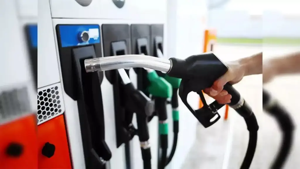 Petrol Diesel Price Today: After the shock of LPG, new rates of petrol and diesel released, see the latest prices immediately.