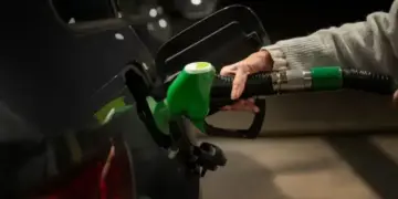 Petrole-Diesel Price: After LPG, will petrol and diesel also become expensive? Check today's latest rates before filling the tank.