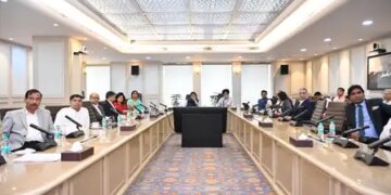 Piyush Goyal meets industry associations, urges them to take advantage of FTA opportunities