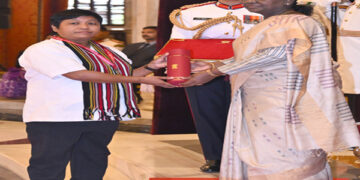 President Murmu honored nursing personnel with National Florence Nightingale Award