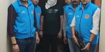 Randeep, an active member of Bhati gang, caught by Delhi Police, was wanted in a murder case.