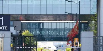 Samsung Biologics strike enters fifth day, demands increase in salary and compensation