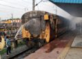 Sasaram Patna Train Fire in Bihar | Newstrack Latest Hindi News | Sasaram Patna Train Fire: A massive fire broke out in a passenger train going to Patna, a major accident at Sasaram Junction. News Track in Hindi