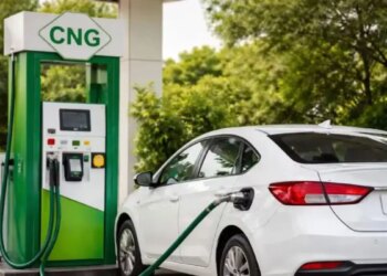 Shock to CNG consumers again! CNG becomes costlier by ₹2 per kg, know today's latest price
