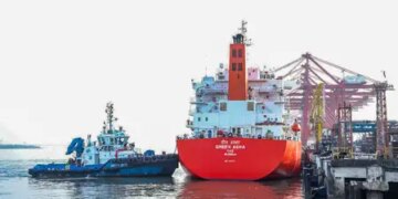 So far 2,922 sailors have been brought back safely, Indian flag ships completely safe in the Gulf region: Government