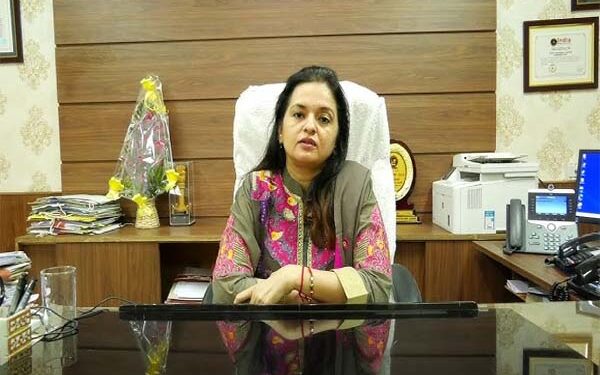 State level function on National Technology Day was organized on 11th May in Jaipur by Dr. Aarushi Malik invited for participation
