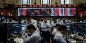 Stock Market Opening: Outcry in the market on the first day of the week! Sensex fell 800 points and Nifty slipped below 23,400.