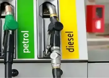 Stock market falls due to pressure of petrol and diesel prices, huge selling in shares of oil and gas companies