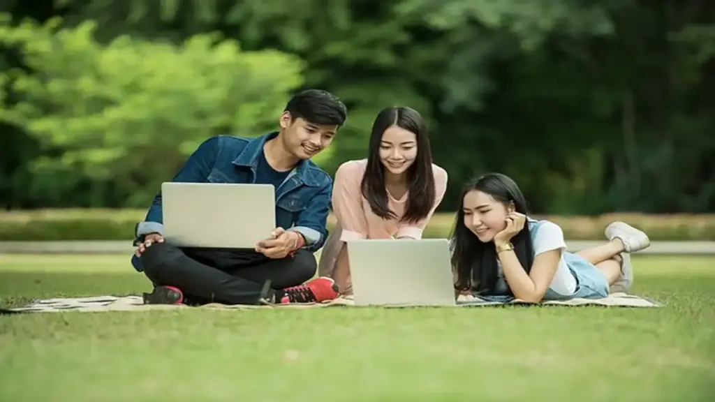 Study Abroad Scholarship: Golden opportunity for students, they will be able to study abroad for free with World Bank scholarship.