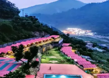 Summer Travel 2026: This is a cool and beautiful destination to escape the scorching sun, where you get cool breeze and spectacular views.