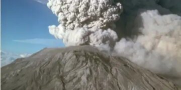 There are volcanoes not only on Earth but also on other planets, know how they are formed and why they are dangerous.