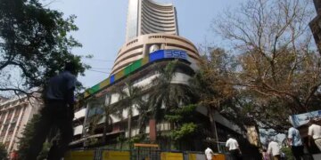 There will be no trading in the stock market today! NSE-BSE closed due to Bakrid, know when is the next market holiday?
