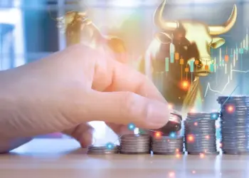 These 20 powerful stocks can make huge profits in the market today, note down the target and stoploss levels here.