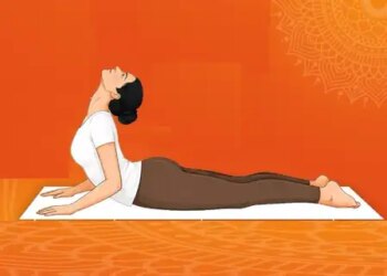 These mistakes made during Bhujangasana can be heavy on the waist, learn the correct way of practice from the Ministry of AYUSH.