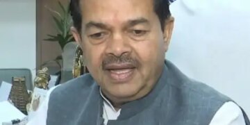 बतौर मुख्‍यमंत्री ममता बनर्जी का आखिरी कार्यकाल हो सकता है, इसलिए वह परेशान हैं : बीएल वर्मा