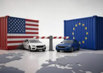 Trump's tariff bomb! European car industry shocked by 25% tax, broke big trade deal