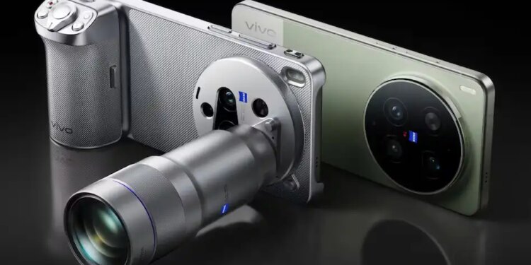 Vivo X300 Ultra and X300 FE will be launched today, iPhone-Samsung tension increased due to powerful camera and powerful processor