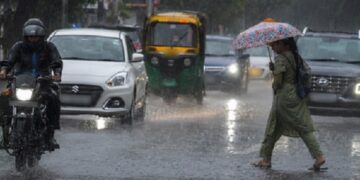 Weather changed in Madhya Pradesh with the arrival of monsoon, heavy rain, hailstorm and storm in many districts.
