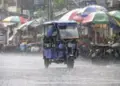 Weather changed suddenly in Delhi-NCR, hail fell after strong storm and rain, life affected.