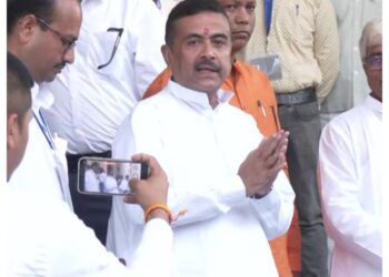West Bengal: Government suspends three IPS officers for administrative lapses and negligence in handling RG tax case