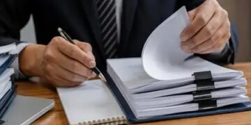 पश्चिम बंगाल सरकार ने मनोनीत सदस्यों और पुनर्नियुक्त अधिकारियों का कार्यकाल समाप्त किया