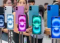 iPhone 17 Price Drop: Bumper discount available in Flipkart sale, know how cheap the phone is available