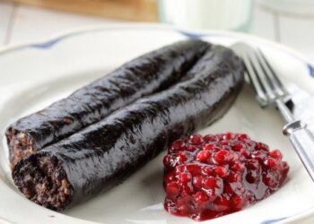 ≡ 10 Distasteful Foods That Westerners Enjoy Eating ➤ Brain Berries