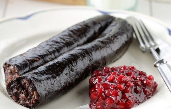 ≡ 10 Distasteful Foods That Westerners Enjoy Eating ➤ Brain Berries