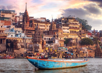 ≡ 8 facts about Varanasi, the religious capital of India ➤ Brain Berries