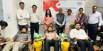 Adani Foundation made a record on Gautam Adani's birthday, collected 52,306 units of blood from 754 places.