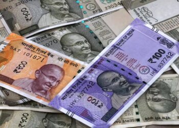 Are paper notes of Rs 100, 200 and 500 going to be banned? RBI made disclosure amid news of plastic currency