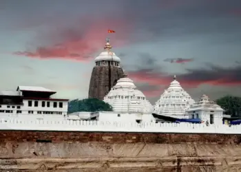 Ayodhya-Kashi Punya Yatra: IRCTC's special pilgrimage package, visit Ayodhya to Puri for Rs 16,500.