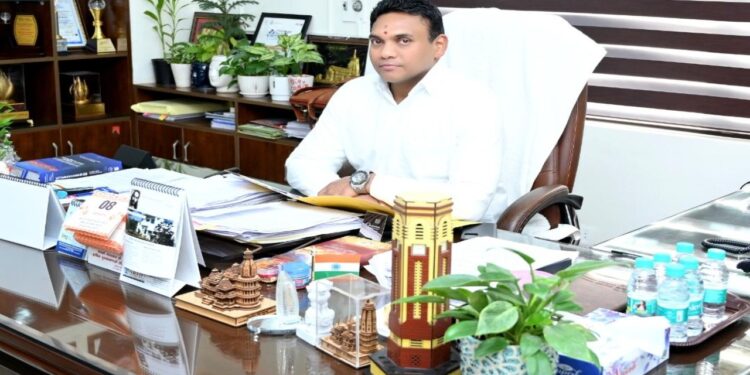 Bageshwar State Guest House|Pushkar Singh Dhami|Latest Hindi News|Samachar Hindi Newstrack | Uttarakhand News: Chief Minister Dhami's announcement gained momentum, hi-tech guest house will be built in Bageshwar. News Track in Hindi
