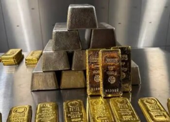 Big fall in the prices of gold and silver! Silver becomes cheaper by ₹ 9000, gold also becomes weak, know the reason and latest price