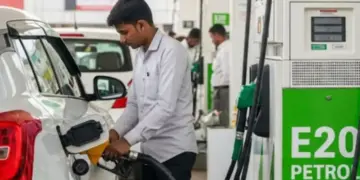Big question on E20 petrol! Has the government given up? Warning boards on petrol pumps increase concern