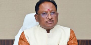 CG News| CM Vishnu Deo Sai Launches â‚¹150 Crore Projects in Bilaspur | CG News: CM Sai gave the gift of development works worth Rs 150 crore in Bilaspur, said on cabinet expansion - 'Wait'. News Track in Hindi