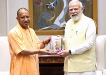 CM Yogi congratulated PM Modi on his longest tenure, said - 'This is an unprecedented record of public trust and national service'