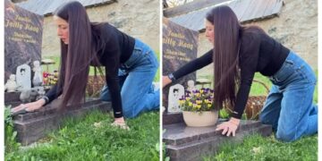 Celina Jaitly longed to meet her children, shared a post crying on her son's grave