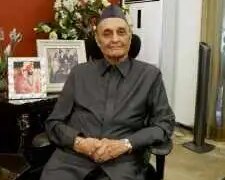 'Changed the vocabulary of Indian politics'; Karan Singh praised PM Modi's achievements