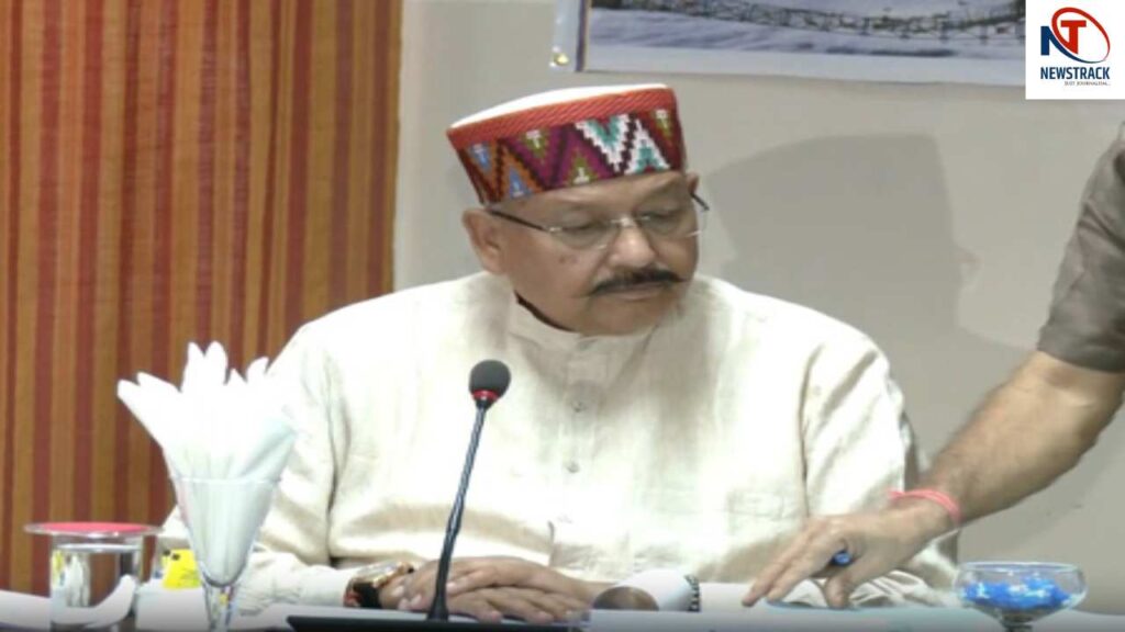 Char Dham Yatra Uttarakhand Latest News| Satpal Maharaj Shares Record| Newstrack Latest News | Uttarakhand News: Chardham Yatra made a new record, more than 36 lakh devotees reached. News Track in Hindi