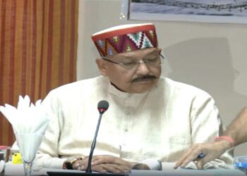 Char Dham Yatra Uttarakhand Latest News| Satpal Maharaj Shares Record| Newstrack Latest News | Uttarakhand News: Chardham Yatra made a new record, more than 36 lakh devotees reached. News Track in Hindi