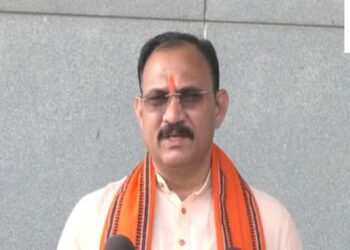 Chhattisgarh Health Minister Shyambihari Jaiswal. Ebola Virus Outbreak Chhattisgarh Latest News | Chhattisgarh News: Chhattisgarh government in alert mode regarding Ebola: Shyambihari Jaiswal. News Track in Hindi