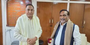 Delhi BJP's public relations campaign on completion of 12 years of Modi government, leaders interacted with the public