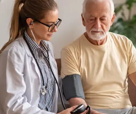 Does low blood pressure increase the risk of Alzheimer's? Big revelation in research on 8 lakh people