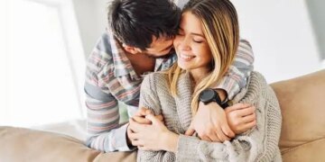 Don't trust just hearing 'I Love You'! How to identify whether your relationship is healthy or not
