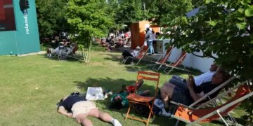Europe is suffering due to rising temperature: Germany is burning, France is not getting relief, weather is expected to become normal in UK soon